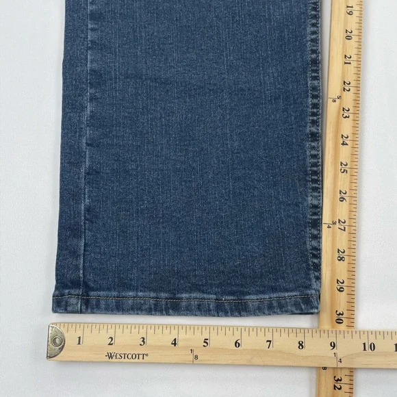 Wrangler Authentics Jeans Mens 44x30 Dark Wash Straight Leg Denim Blue Jeans NWT - Picture 6 of 8